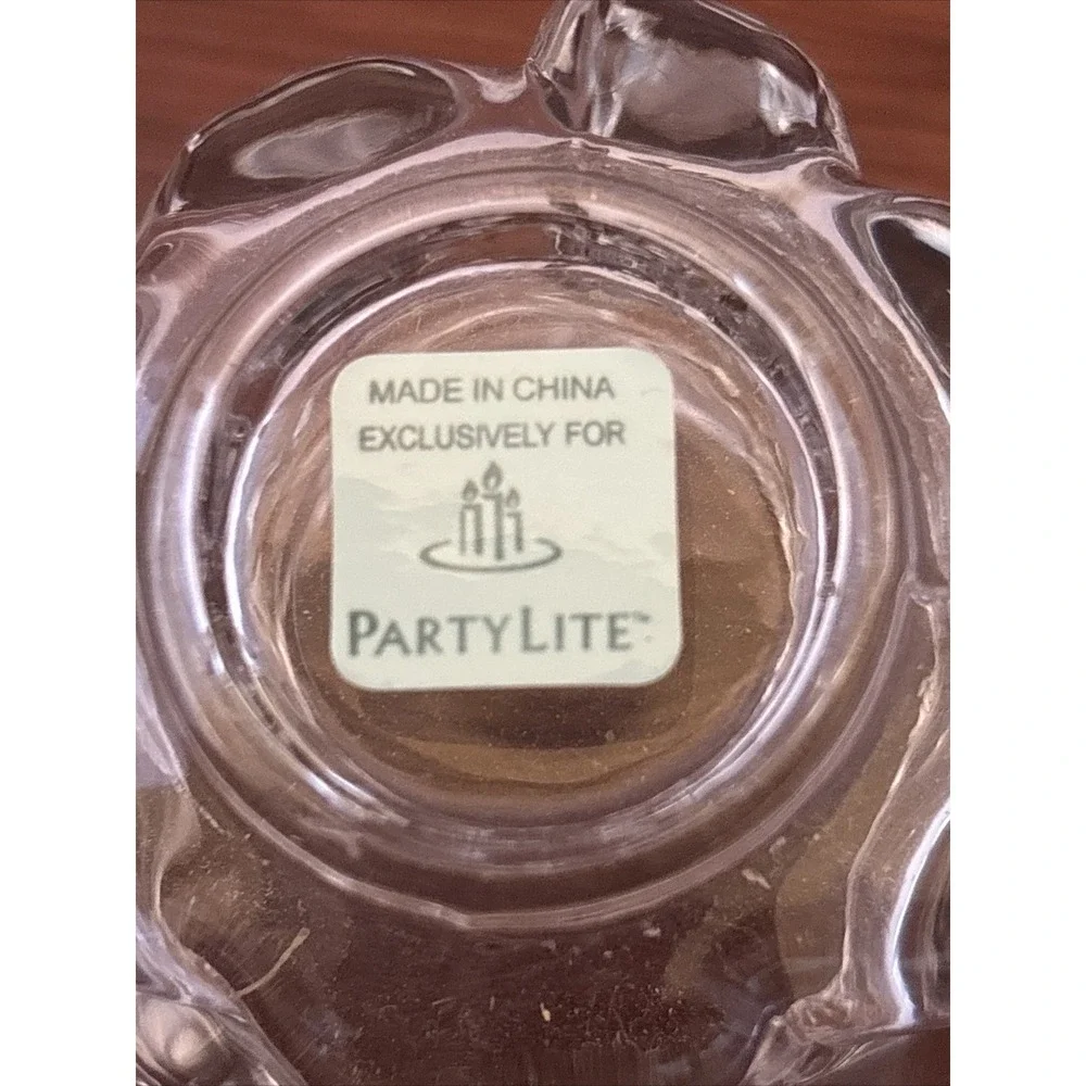 PartyLite Pair of Glacier Votive/Tealight Candleholders - Picture 5 of 7